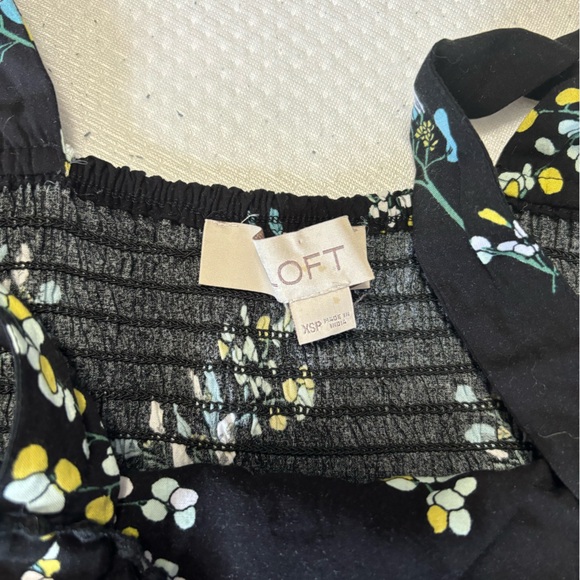 Loft Floral jumpsuit - Picture 2 of 3